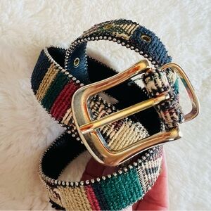 🧵 Vintage Casual Corner Woven Belt with Brass Buckle
